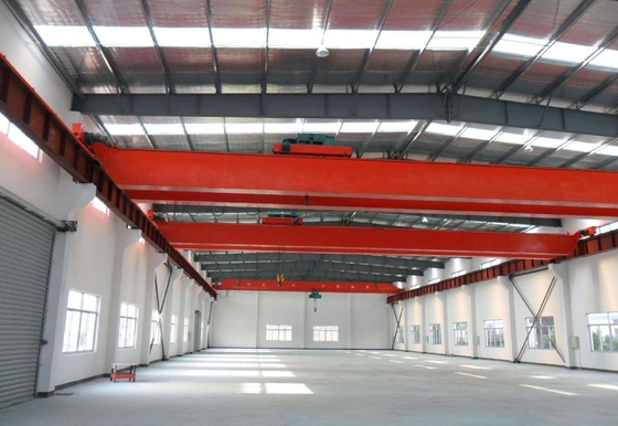 Balkenbrücke Crane In Warehouse des Wind-beständige elektrische Doppelt-5T